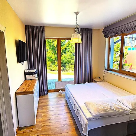 Lägenhet Atostogu Bustas Su Jacuzzi *