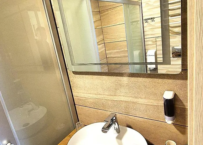 Atostogu Bustas Su Jacuzzi